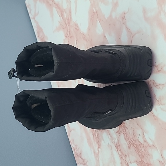 NWOT Kamik Wesley Black Snow Boots Toddler Sz 9 - Picture 5 of 9